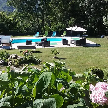 Bed & Breakfast Au Charme De La Lauziere Argentine